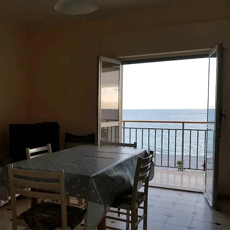 Con Vista Sul Mare *