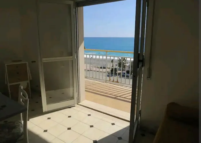 Con Vista Sul Mare דירה מרינה די ג'ויוסה איוניקה
